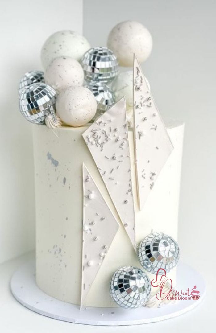 Fresh NewYear Cake